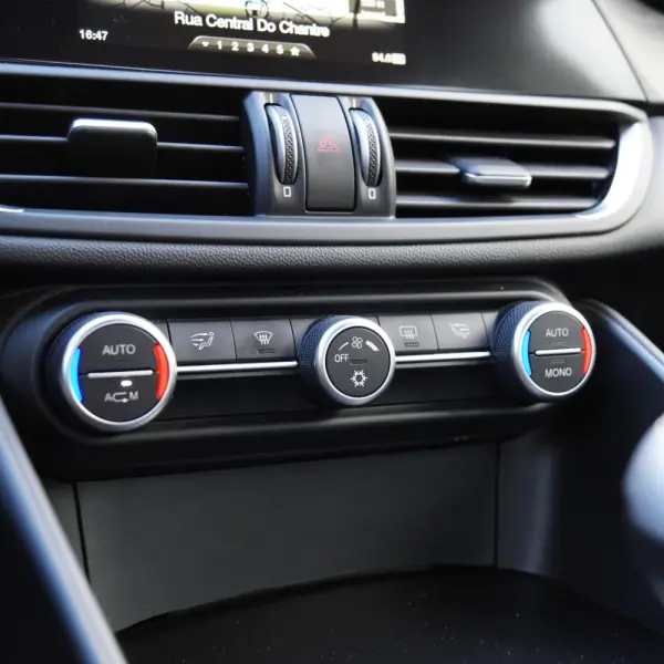 Alfa Romeo Giulia 2.2 D 28