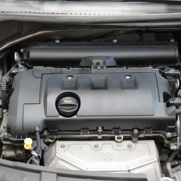 Peugeot 207 CC 1.6 SE 200 Anos 42