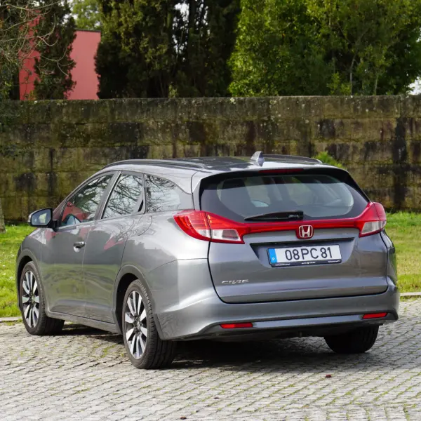 Honda Civic Tourer 1.6 i-DTEC Comfort 32