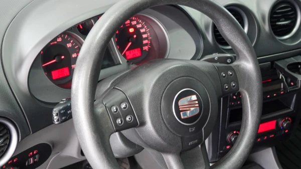 SEAT Ibiza 1.2 12V Stylance 8