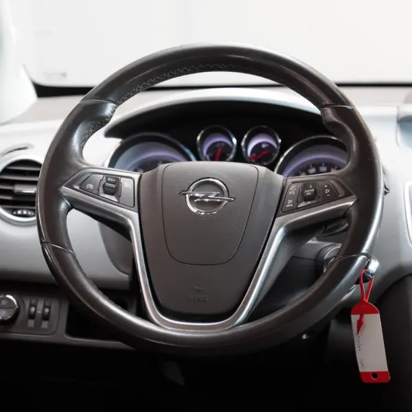 Opel Meriva 1.3 CDTI Cosmo 9