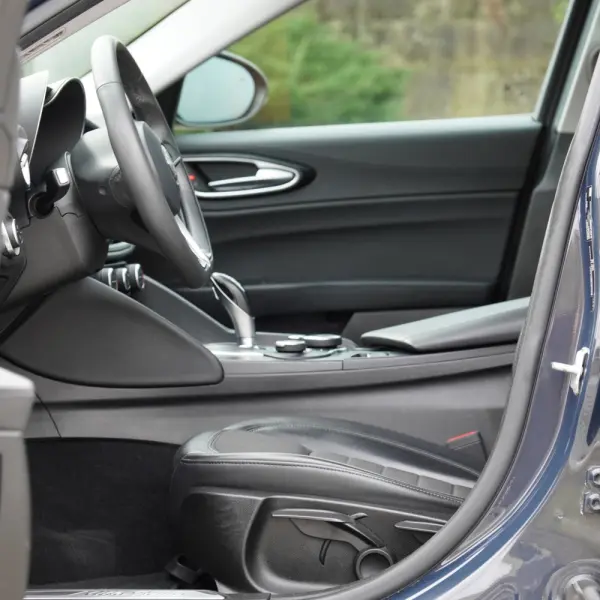 Alfa Romeo Giulia 2.2 D AT8 32