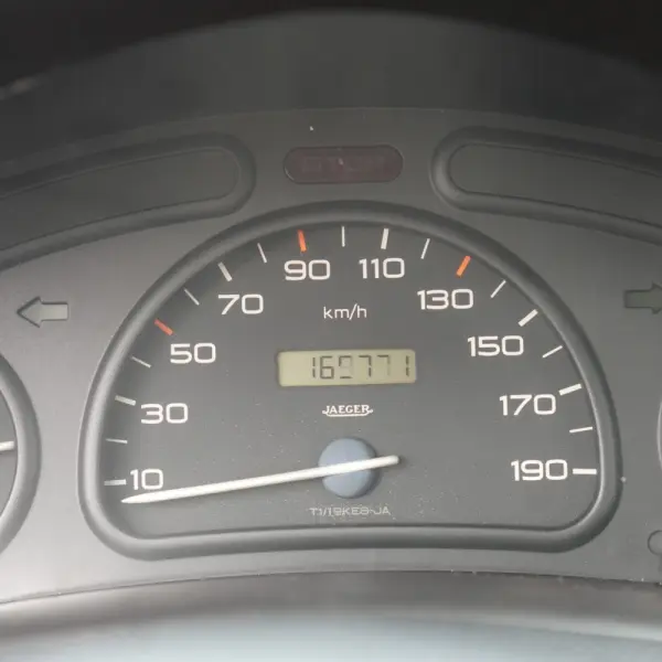 Peugeot 206 1.9 D XR Présence 10