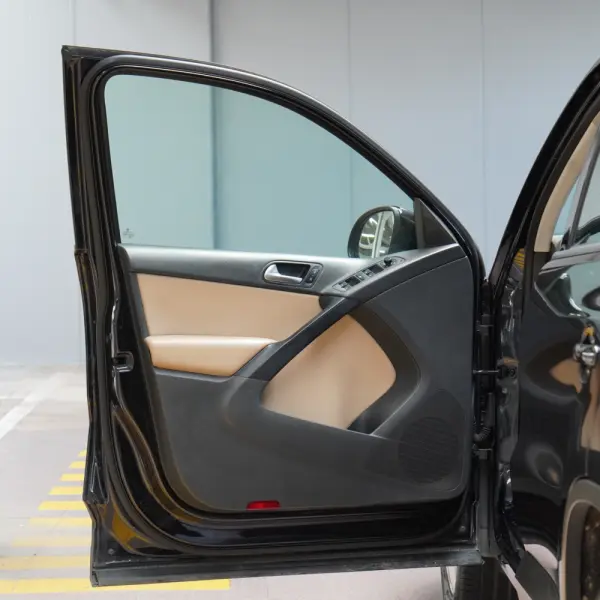 Volkswagen Tiguan 2.0 TDI Trend BlueMotion 26