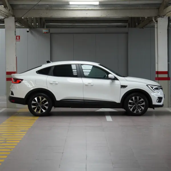 Renault Arkana 1.6 E-Tech Full Hybrid Evolution 4
