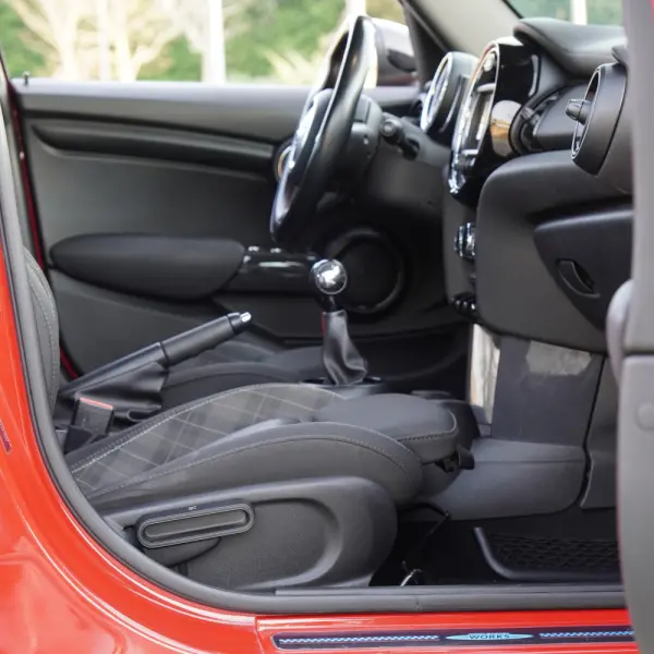 MINI 5 Portas One D 25