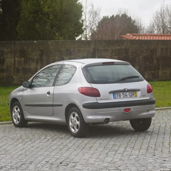 Peugeot 206 1.9 D XR Présence 18