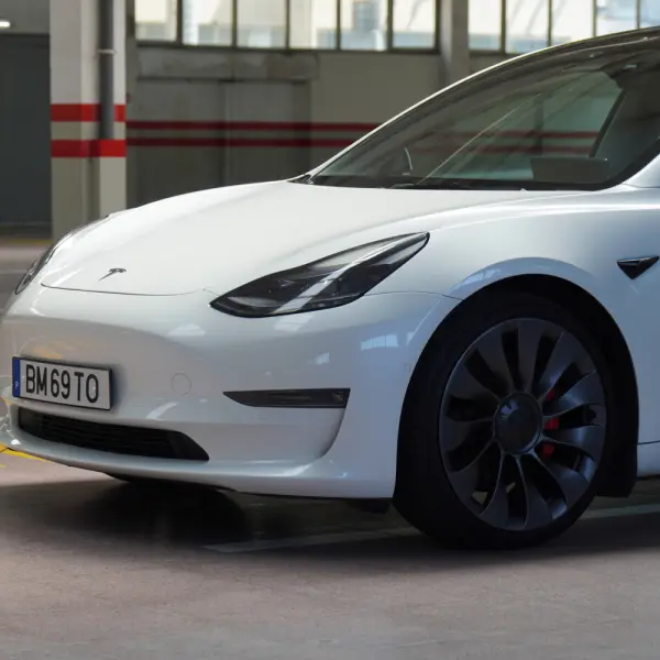 Tesla Model 3 Long Range AWD Dual Motor Performance 33