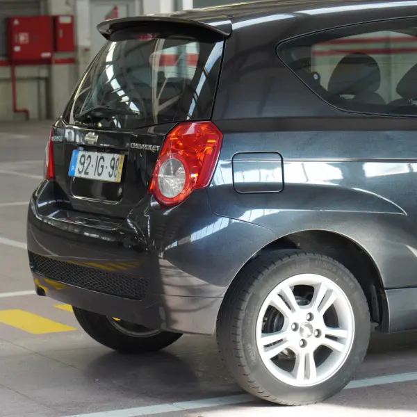 Chevrolet Aveo 1.2 LS 27