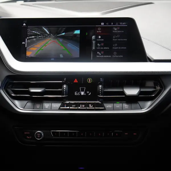 BMW 118 i Line Sport Auto 18