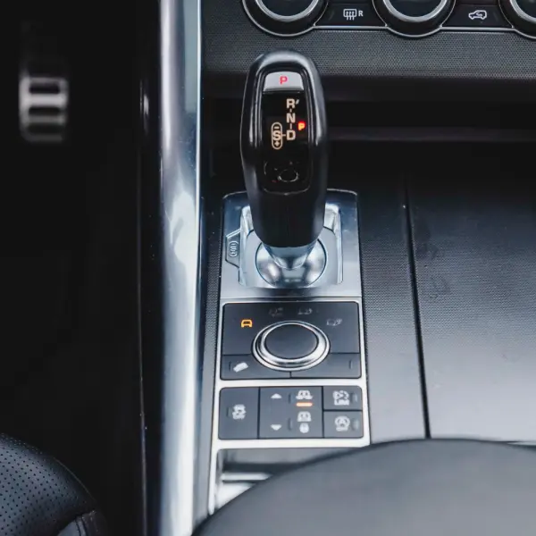 Land Rover Range Rover Sport 2.0 SD4 HSE 27