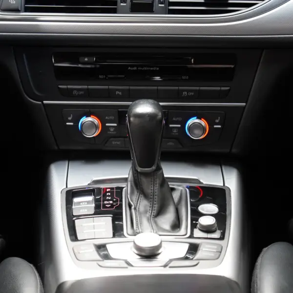 Audi A6 Avant 2.0 TDi Sport S tronic 15