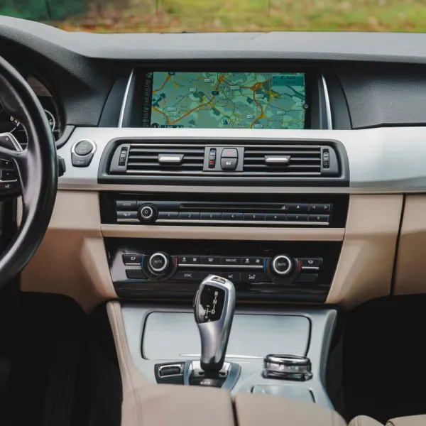 BMW 520 d Line Luxury 13