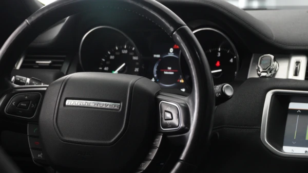 Land Rover Range Rover Evoque Outro 14