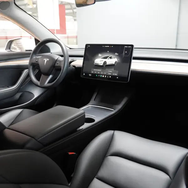 Tesla Model 3 Long Range AWD Dual Motor Performance 10