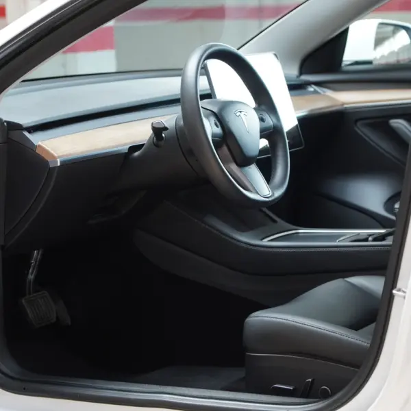 Tesla Model 3 Long Range AWD Dual Motor Performance 11