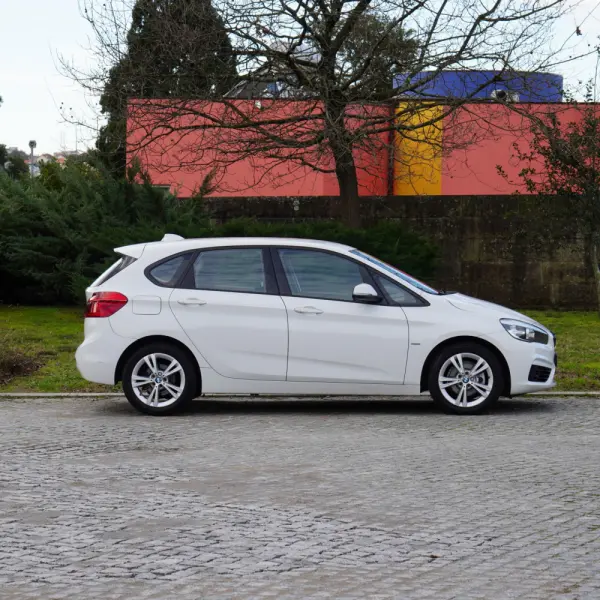 BMW 216 Active Tourer d 4