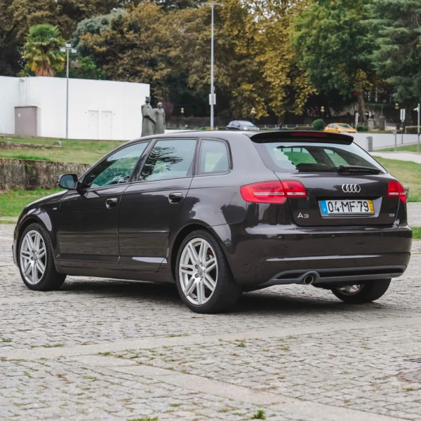 Audi A3 Sportback 1.6 TDI S-line 26