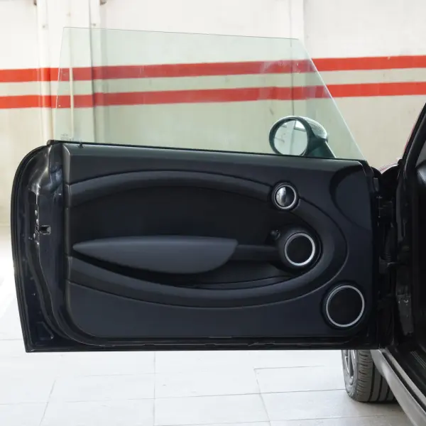 MINI 3 Portas Cooper D 25