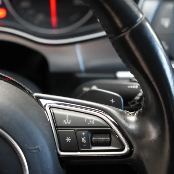 Audi A6 Avant 2.0 TDi Sport S tronic 32