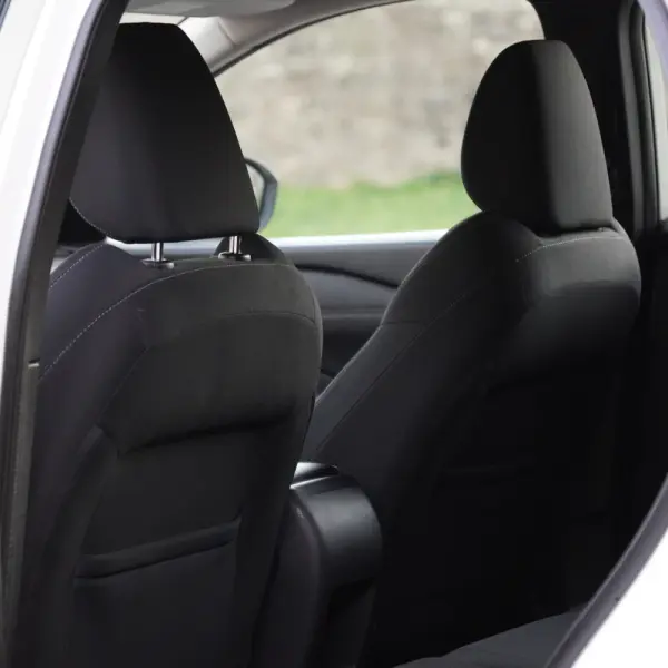 Nissan Qashqai 1.3 DIG-T MHEV 140 cv 12