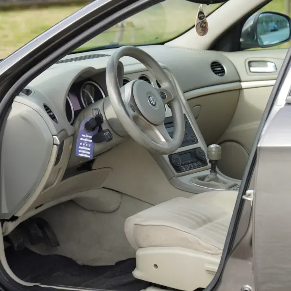 Alfa Romeo 159 Sportwagon 1.9 JTDm 16V Sportiva 9