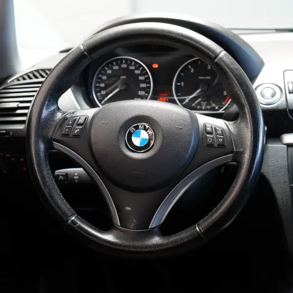 BMW 116 d 8