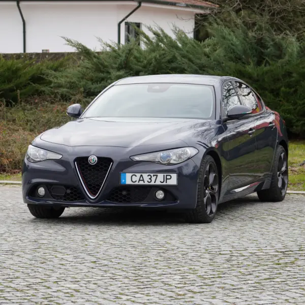 Alfa Romeo Giulia 2.2 D AT8 4