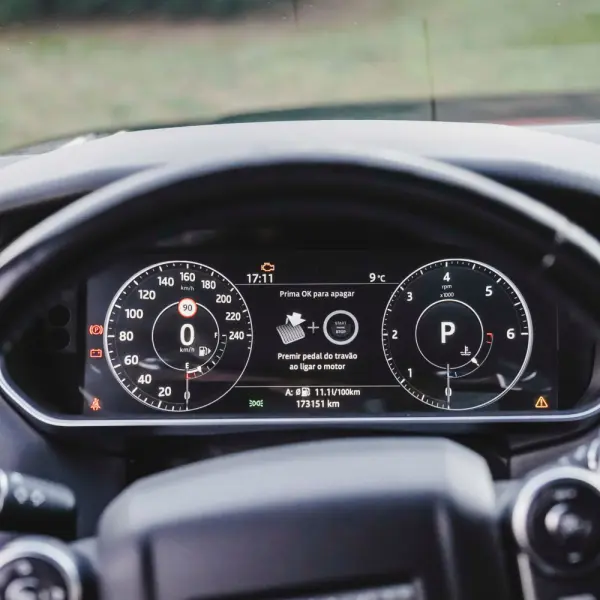 Land Rover Range Rover Sport 2.0 SD4 HSE 24