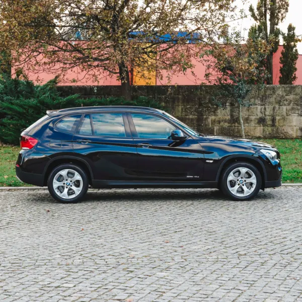 BMW X1 18 d sDrive 5