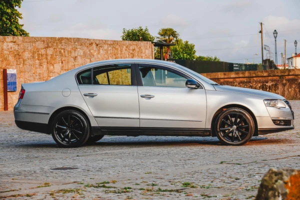 Volkswagen Passat Highline 14
