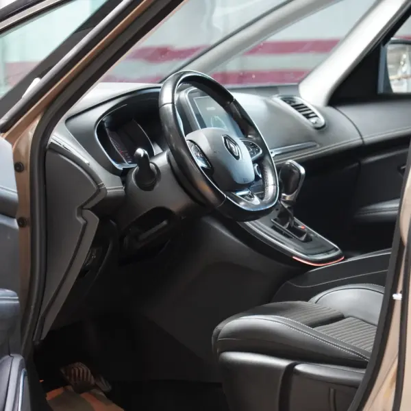 Renault Grand Scénic 1.7 Blue dCi Bose Edition EDC 20