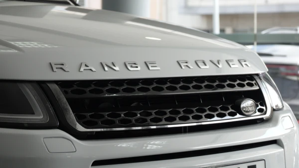 Land Rover Range Rover Evoque Outro 47