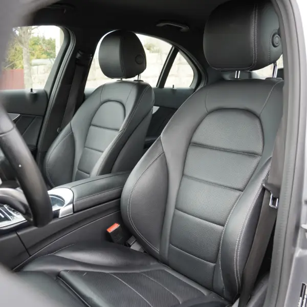 Mercedes-Benz C 220 AMG 8