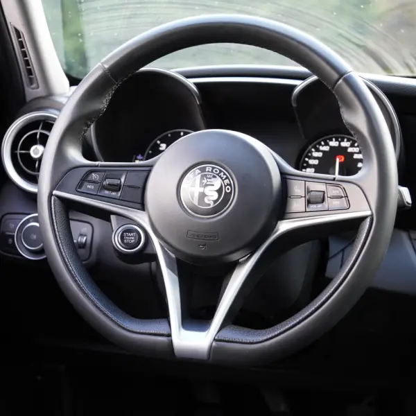 Alfa Romeo Giulia 2.2 D 8