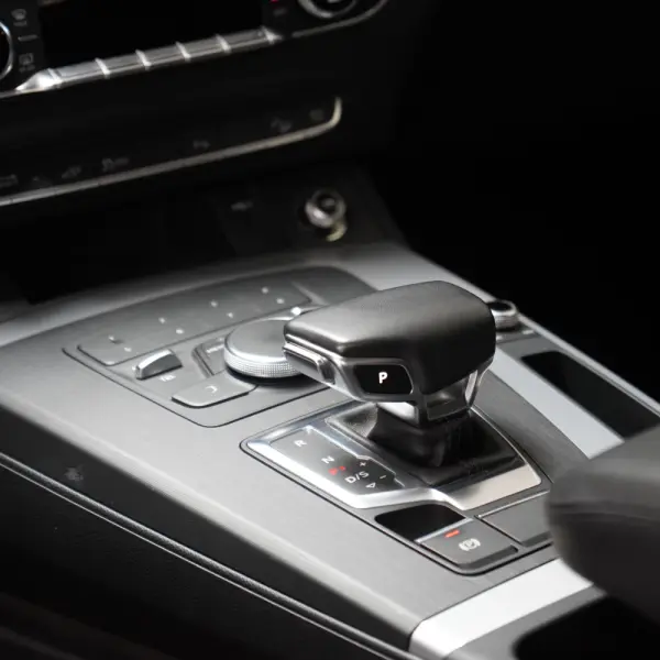 Audi Q5 50 TFSIe quattro S line S tronic 12