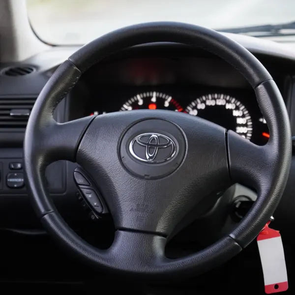 Toyota Corolla 2.0 D-4D Compact 8