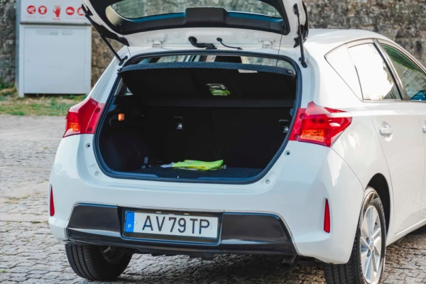 Toyota Auris 1.4 D-4D Comfort+J16+Navi 43