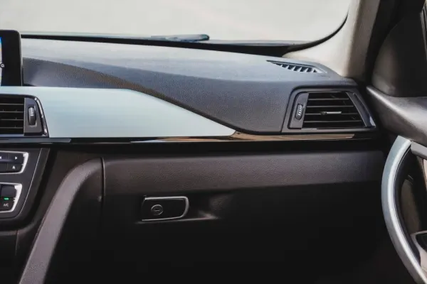 BMW 325 d Touring Auto Line Sport 38