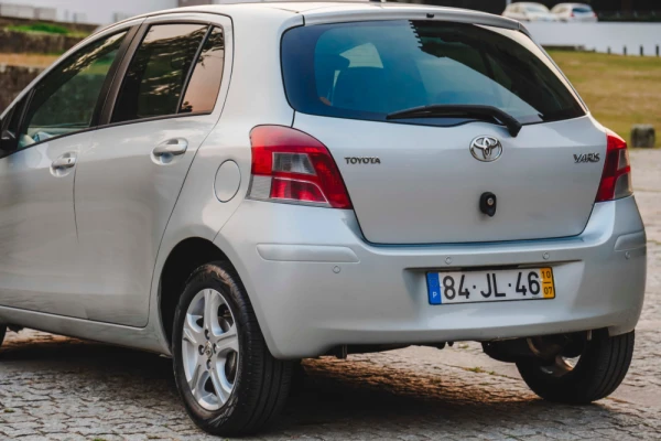 Toyota Yaris 1.0 VVT-i Rock in Rio 32