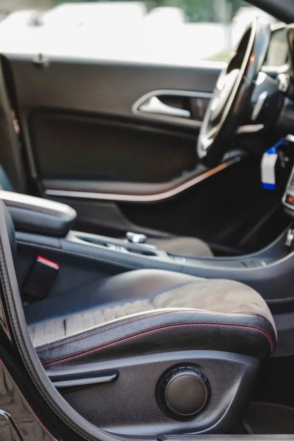 Mercedes-Benz CLA 200 Shooting Brake 200 CDI 7G-DCT AMG Line 21