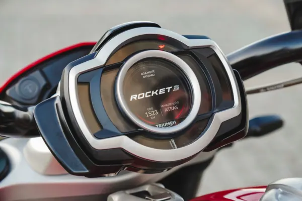 Triumph Rocket 3 R 27