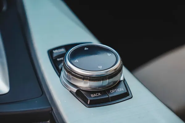 BMW 325 d Touring Auto Line Sport 29