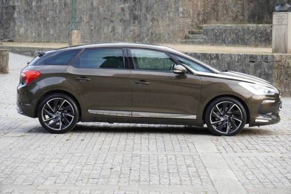 Citroën DS5 2.0 HDI 180 Business 43