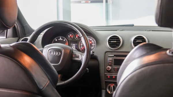 Audi A3 Sportback 1.6 TDI S-line 10