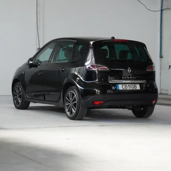 Renault Scénic 1.2 TCE Expression SS 37