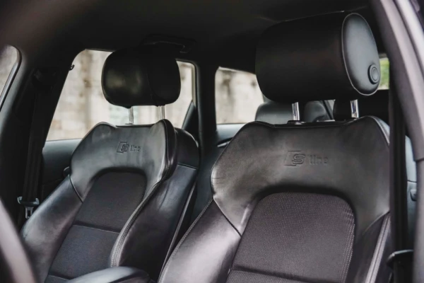 Audi A3 Sportback 1.6 TDI S-line 14