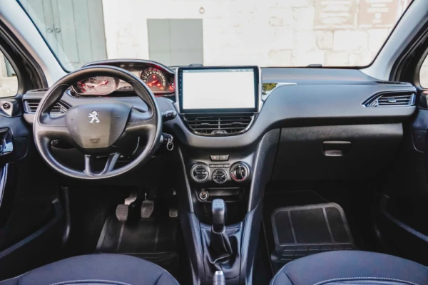 Peugeot 208 1.0 VTi Access 7