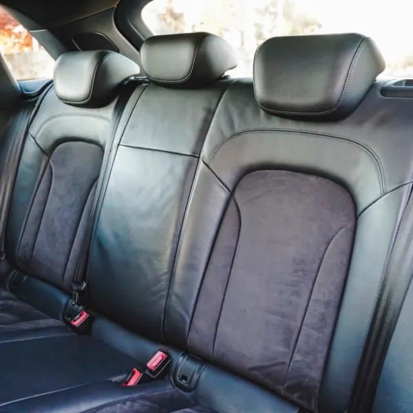 Audi Q3 2.0 TDI Business Line S-line 12