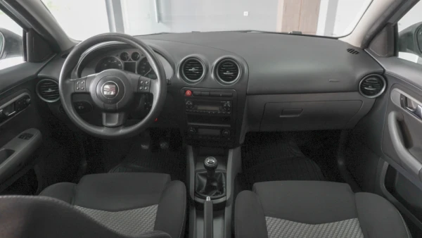 SEAT Ibiza 1.2 12V Stylance 7